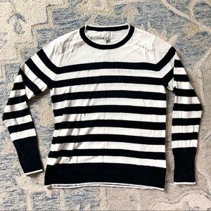 Crewneck Stripped Sweater